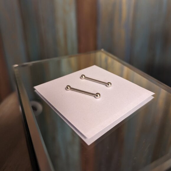 Two 16 gauge 14K White Gold Straight Barbells Internal Threading with Screwball - Picture 1 of 4